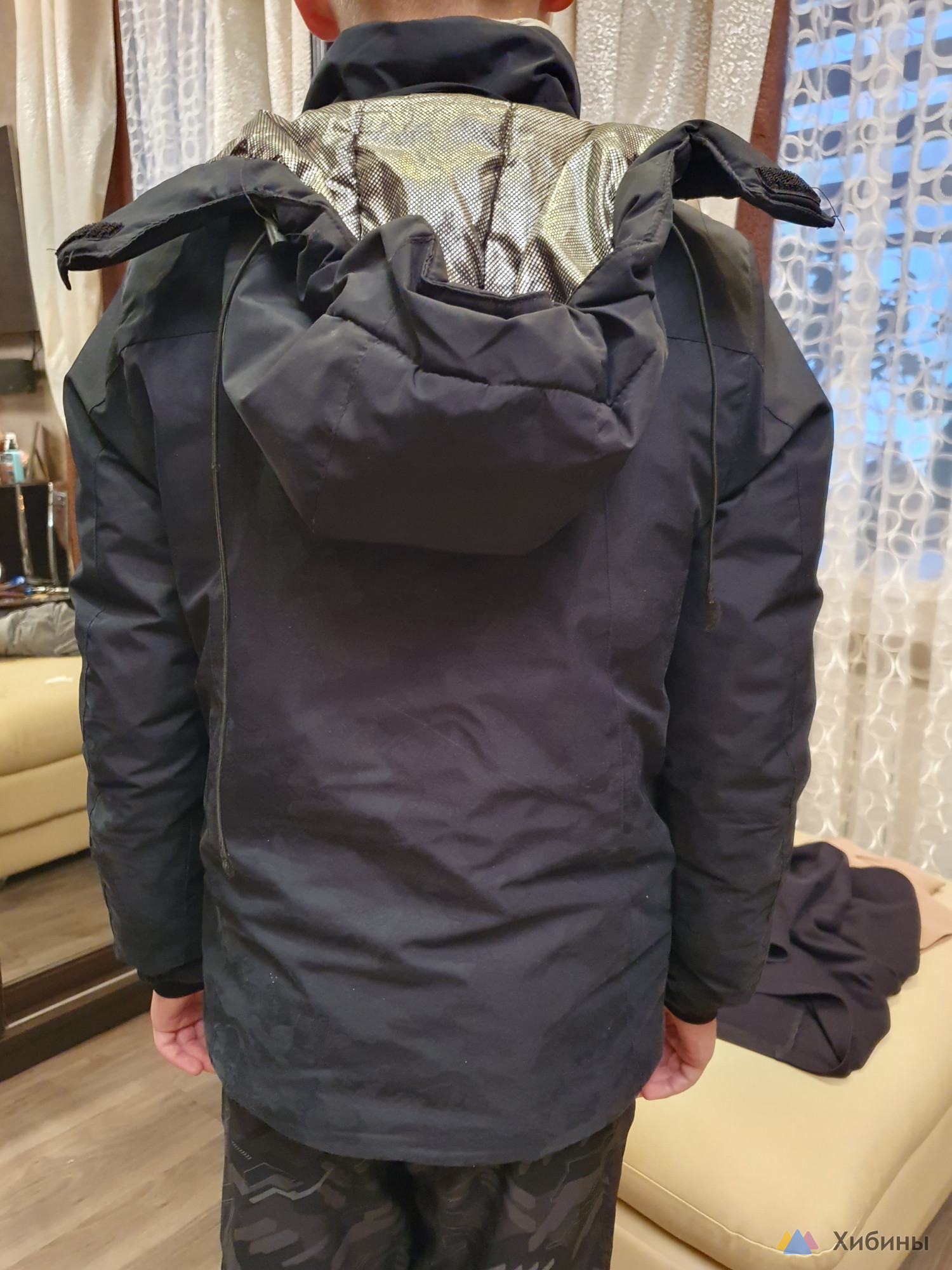 Куртка зимняя б/у на мальчика до 152 см