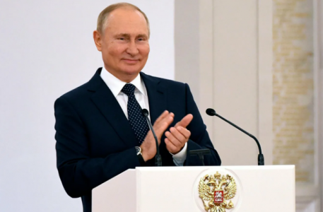 Без Путина не обойтись: на Украине, скрипя зубами, признали, что придется позвать Россию на саммит мира