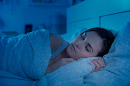 Бессонница мигом отступит: врач раскрыл необычный «сверчковый» метод — погружает в глубокий сон лучше снотворных