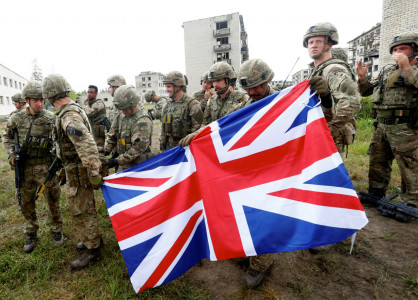 Недолгим будет бой: прямое столкновение армий России и Британии будет подобно пшику — британские аналитики пришли к неожиданным выводам