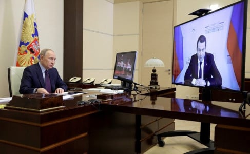 Андрей Чибис попросил Путина снизить цены на газ в регионе