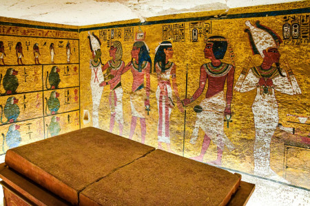 Как египтяне убивали археологов: Раскрыта тайна «проклятия Тутанхамона», из-за которого погибли 20 человек