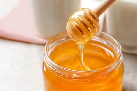 Точно не прогадаете: за покупкой мёда отправляйтесь с листком бумаги — легко отличите поддельный продукт от натурального