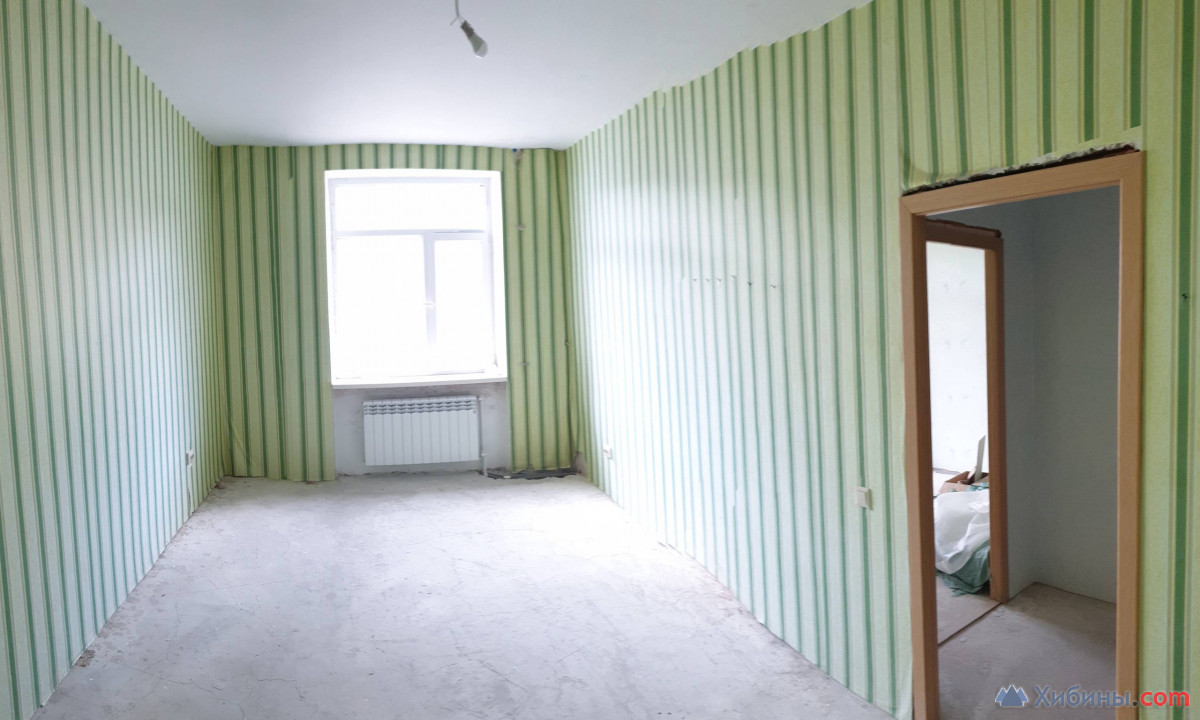 Продам трёх комнатную квартиру в Крыму, Феодосия