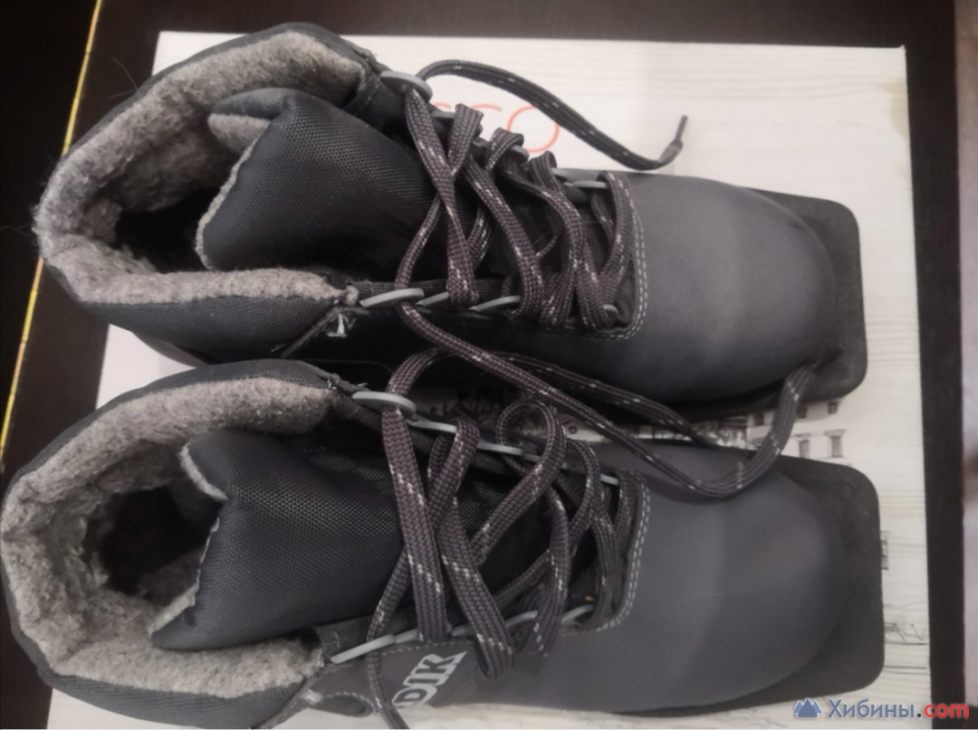 лыжные ботинки, размер 36