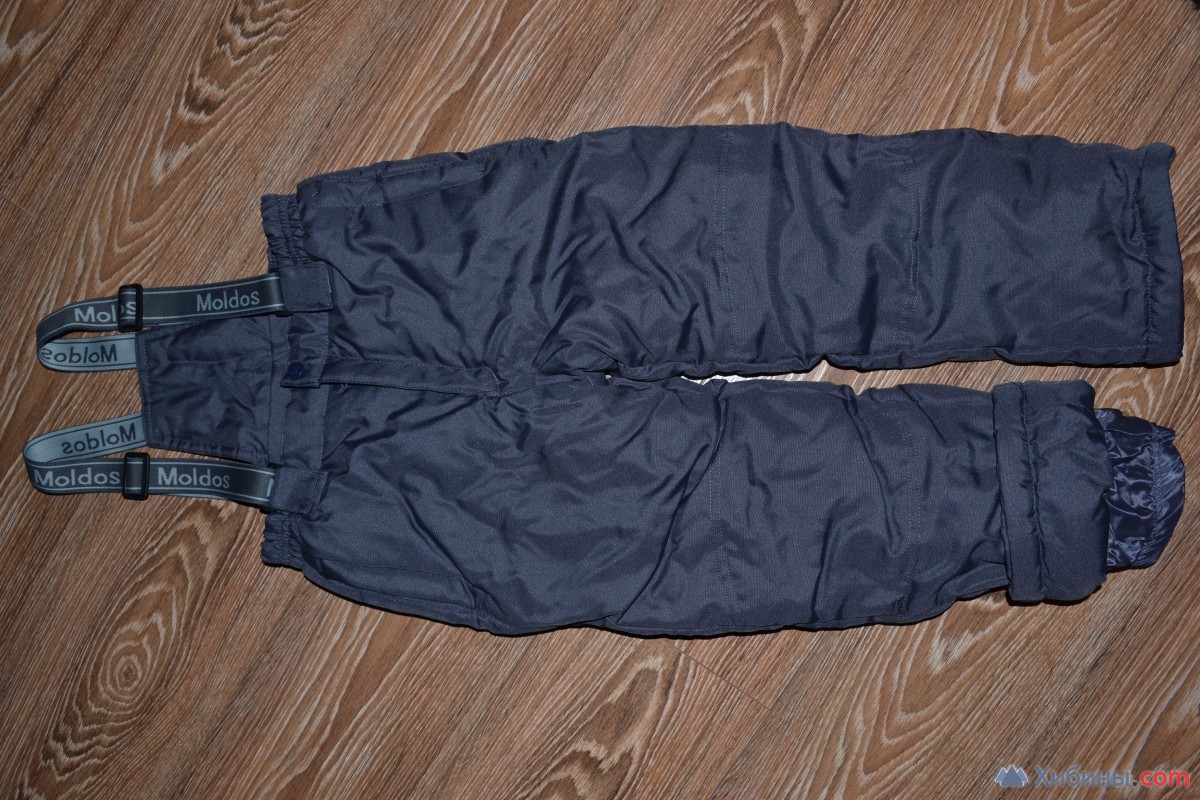 новый зимний комбинезон (куртка+штаны) фирмы Moldos 116рост (на 4-5 ле