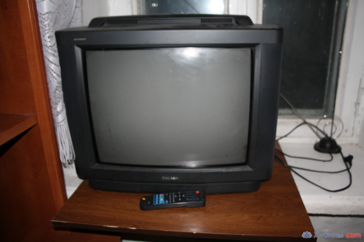 телевизор Ролсен 54 см с пультом