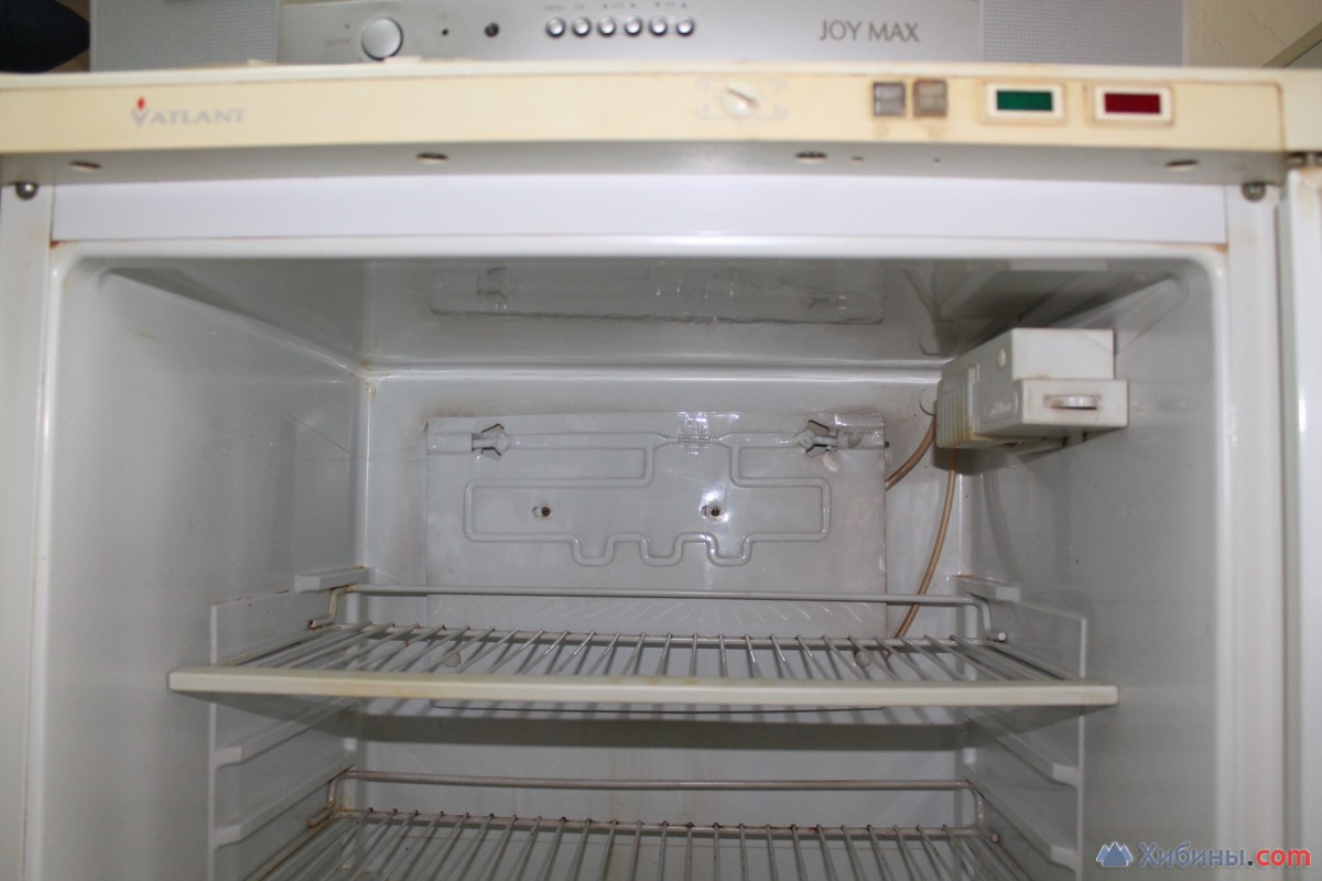холодильник Атлант морозилка снизу на 3 полки 170*60*60