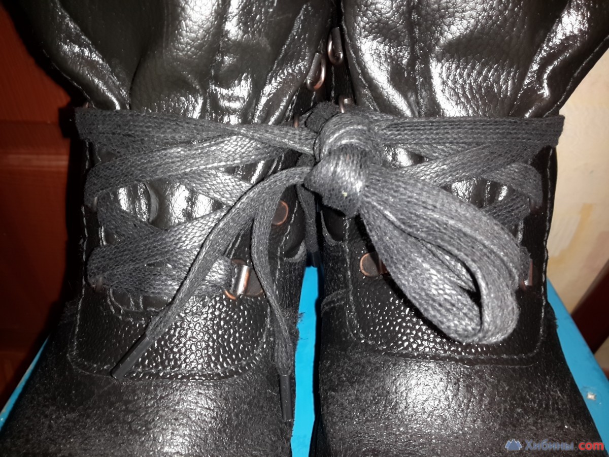Ботинки кожаные зимние 41- 42 размера