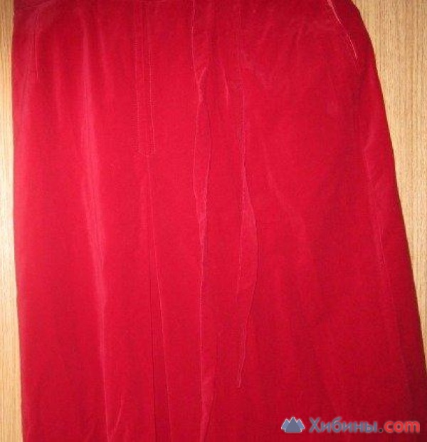 Женская красная юбка. Размер-48-50