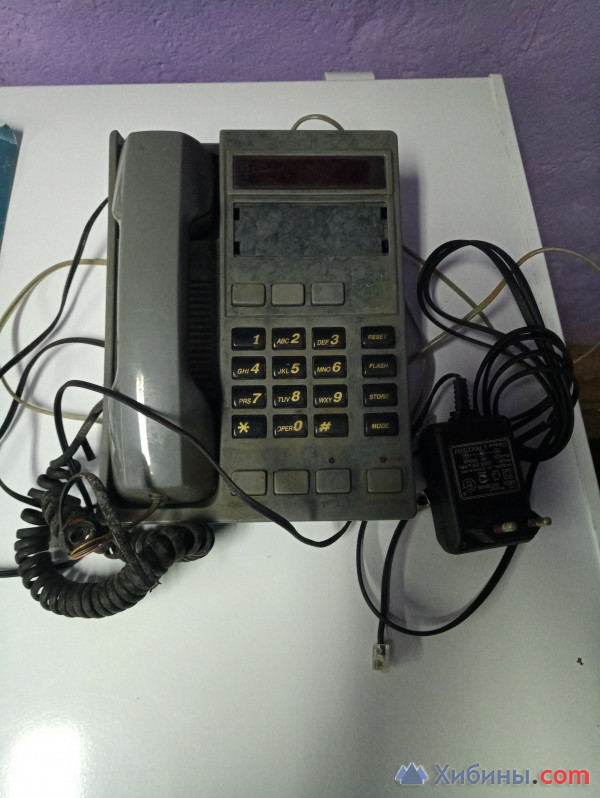 Телефон Гарун с АОН и многофункциональный