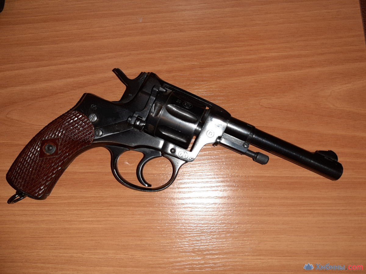Продам травматический револьвер Наганыч-строго через ОЛРР Мурманск и