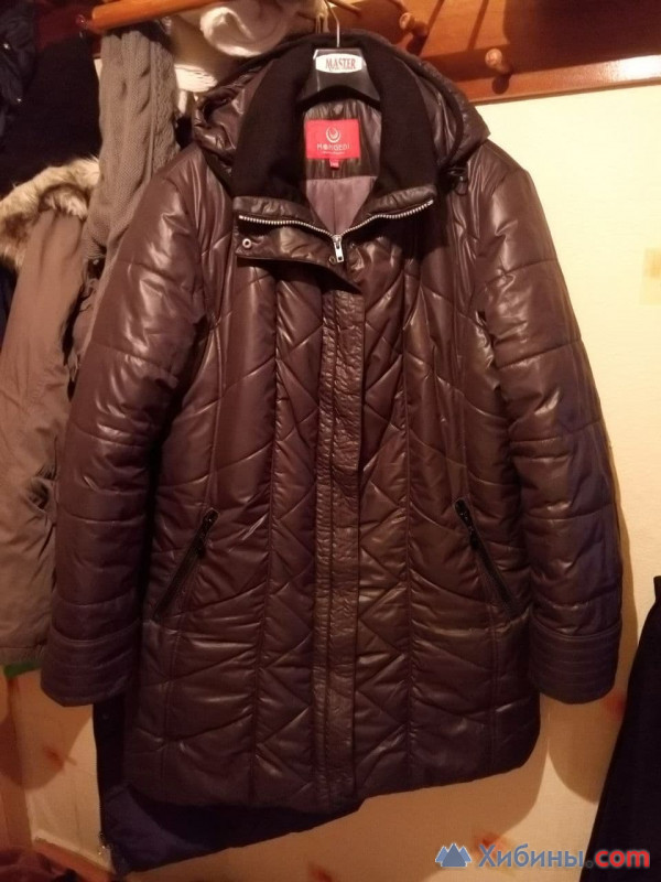 зимняя женская куртка на синтепоне