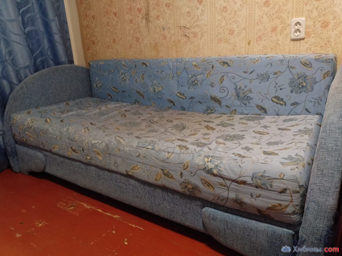 Диван-кровать старый отдам
