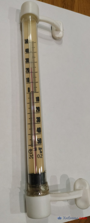 Объявление Уличный термометр на окно б. у. отдам за жевачку мятную Орбит