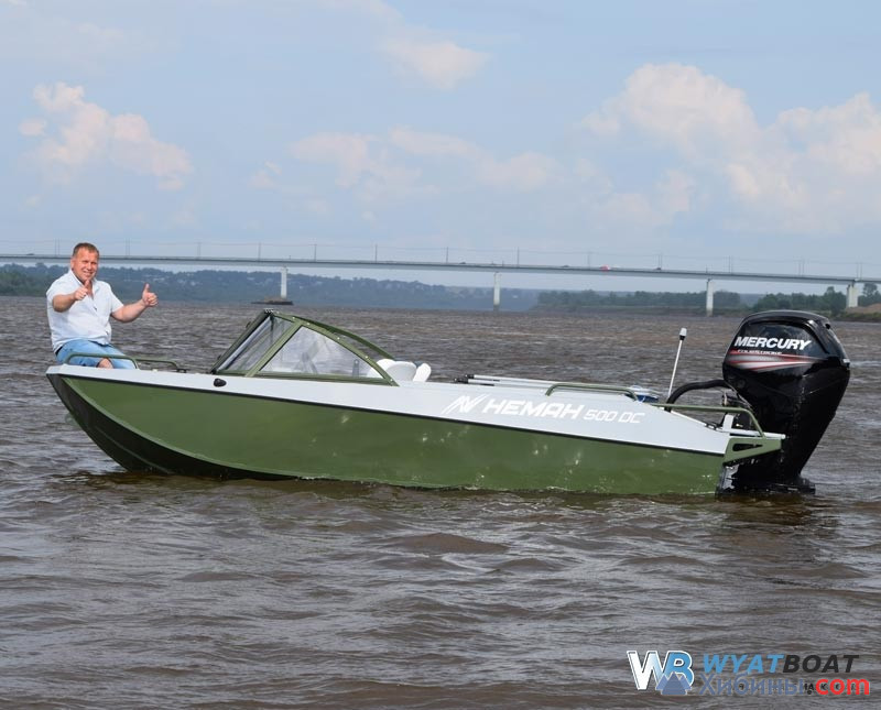 Купить лодку (катер) Неман-500 DC водомет