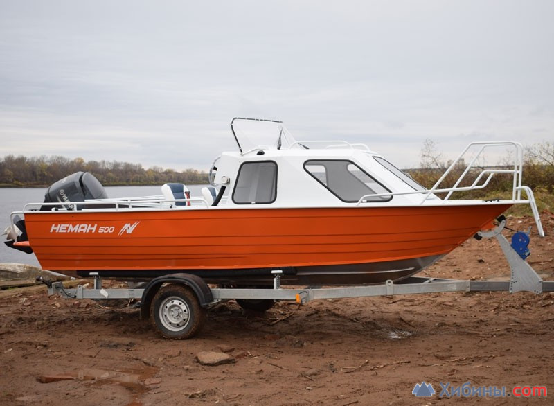 Купить катер (лодку) Неман-500 каютный