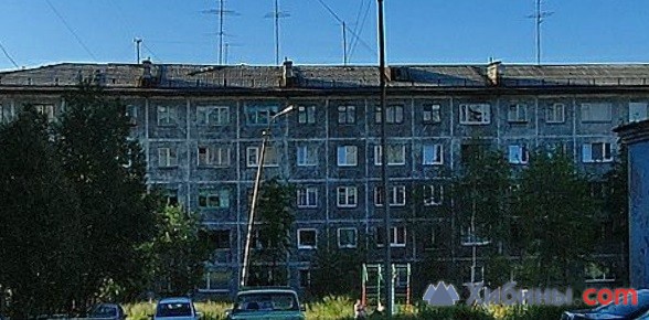 Мурманск, Миронова, 4