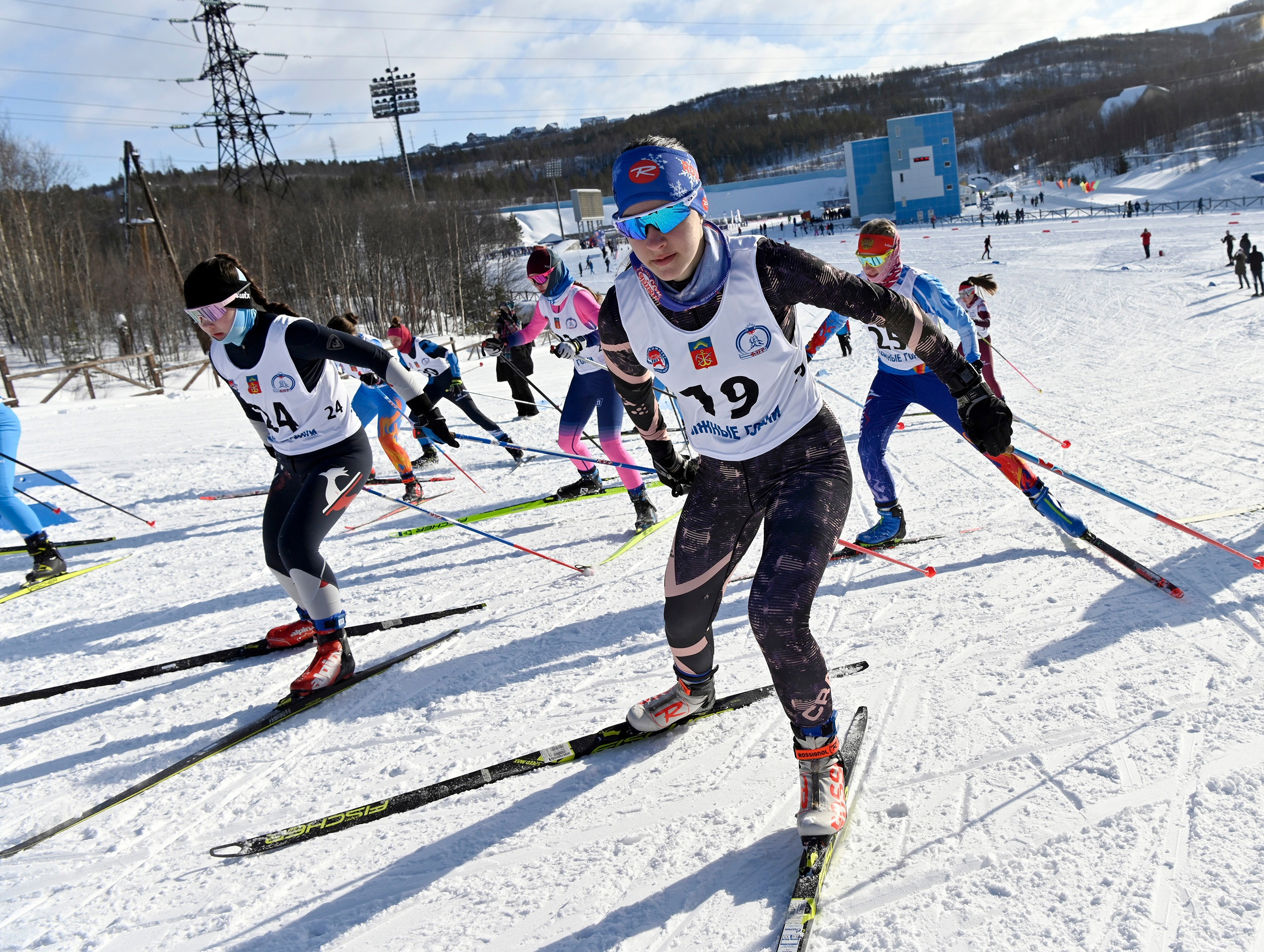 Мурманчане стали победителями командного зачета по лыжным гонкам 63-го Праздника Севера учащихся