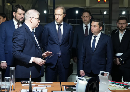 Вице-премьер правительства РФ Мантуров поддержал запуск в Мурманске производства стройматериалов