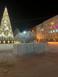 Площадь Оленегорска украсят новогодними фигурами