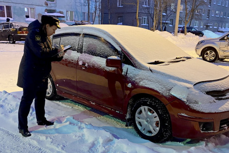 Житель Оленегорска едва не расплатился автомобилем за любовь к нарушению ПДД