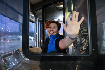 Подарок от Путина: на дороги Мурманска вышли 23 новых автобуса