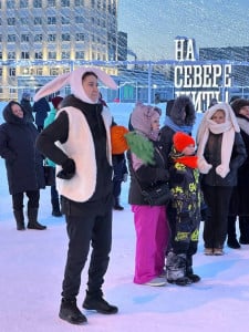 В Оленегорске прошел яркий фестиваль новогодней сказки «Морозко»
