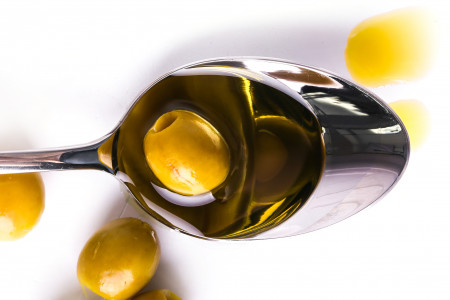 Чтоб мотор жизни работал хорошо: специалисты рассказали, что будет с вами, если оливковое масло употреблять ежедневно