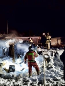Пожар в Кольском районе тушили десять человек