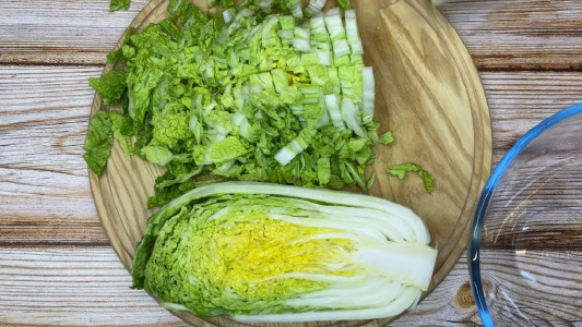 Невероятная вкуснятина из обычной пекинки: салат, который можно подать даже на праздник — 5 минут, и он уже на столе