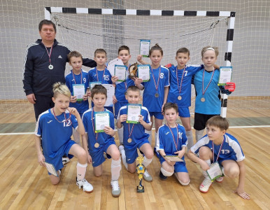 В Апатитах завершился турнир по мини-футболу «Полярный Кубок» среди юношей
