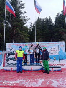 Школьники Кандалакшского района соревновались в лыжных гонках: результаты и победители