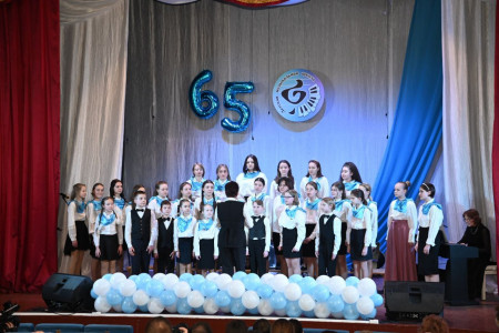 Детская музыкальная школа № 6 в Мурманске отпраздновала юбилей