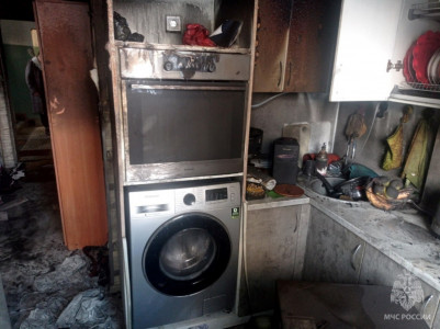 Житель Северомороска чуть не задохнулся угарным газом при пожаре в квартире