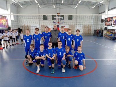 Первенство Мурманской области: юные волейболисты соревновались в городе Кола