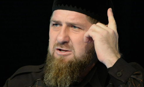 «В любой момент»: Рамзан Кадыров призвал силовиков быть в полной боевой готовности — к чему готовится глава Чечни