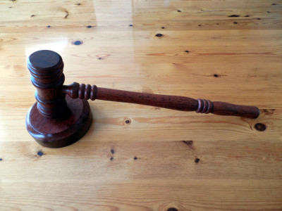Судебное заседание над сбежавшим из-под следствия экс-чиновником Мурманска возобновилось