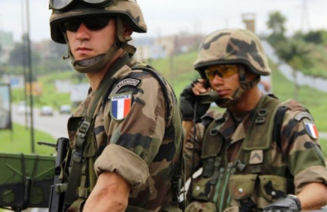 Макрон не блефовал: Франция официально ввела на Донбасс части национального легиона — теперь начнется