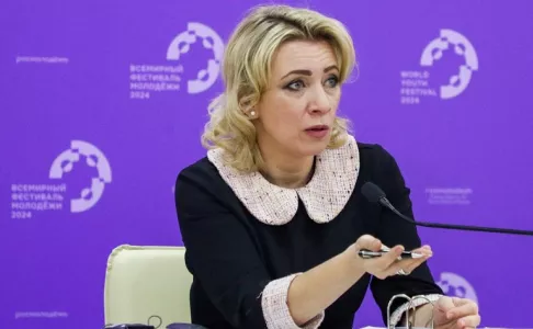 «Общие рассуждения»: Захарова призвала Макрона пройти проверку на искренность после слов о перемирии