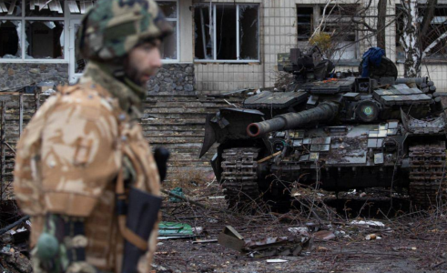 Собрались и ушли: украинские военные молча покинули позиции в Красногоровке — ключевой район потерян
