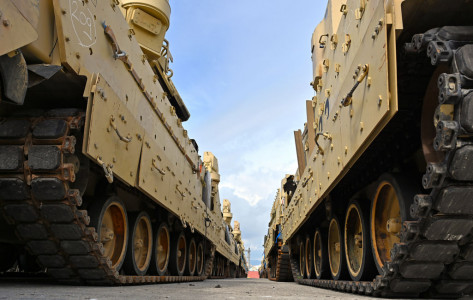 «Русские все перемолотят»: на Украине начали уводить с передовой танки Abrams в тыл — просят США придумать новую тактику, до последнего танка воевать нет смысла