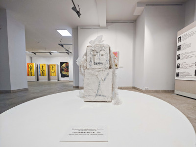 Новая выставка в Мурманском областном художественном музее: 30-летие Санкт-Петербургской Академии современного искусства
