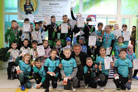 Детский турнир по футболу «Первая трава 2024» завершился в Апатитах: победа команды «Лидер 2015»