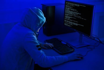 Данные британских военных попали к китайцам: хакеры провели кибератаку на Минобороны Великобритании — зарплата чиновников под вопросом