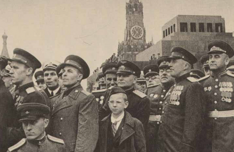 Сталину не давали покоя: Почему День Победы начали торжественно отмечать только после 1965 года — есть две причины