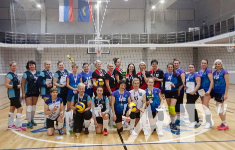 В Апатитах прошел турнир по волейболу «Кубок Хибин»