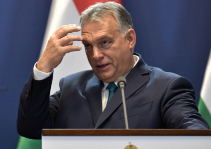 «Без тормозов»: Орбан жёстко высказался о либералах, предрёк их агонию и призвал к миру по другим правилам
