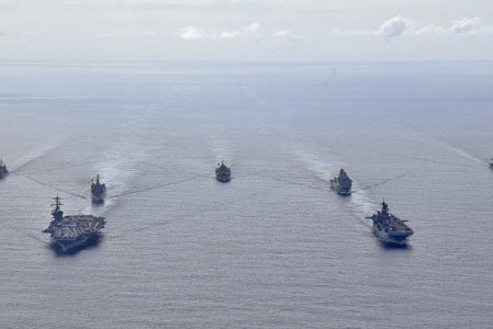 Над Азией нависла угроза масштабной войны: проблема в ржавом филиппинском судне — его посадили на мель еще в 90-е, а сейчас терпение Китая на исходе